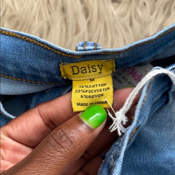 Blue jean daisy fringe shorts - Picture 3 of 4